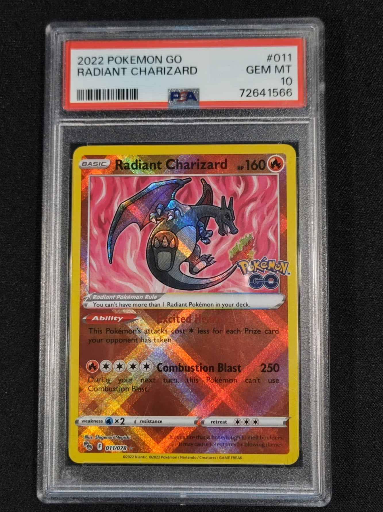 Radiant Charizard 011/078 Pokemon Go PSA 10