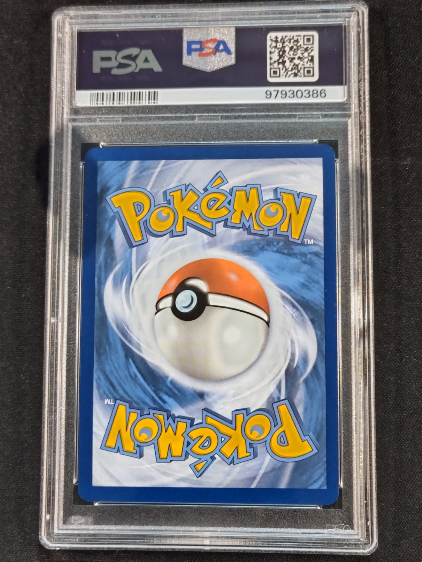 Duskull 68/64 Shrouded Fable PSA 9